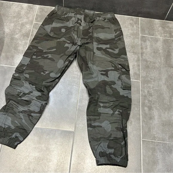 Camouflage Cargo Joggers - Picture 2 of 8